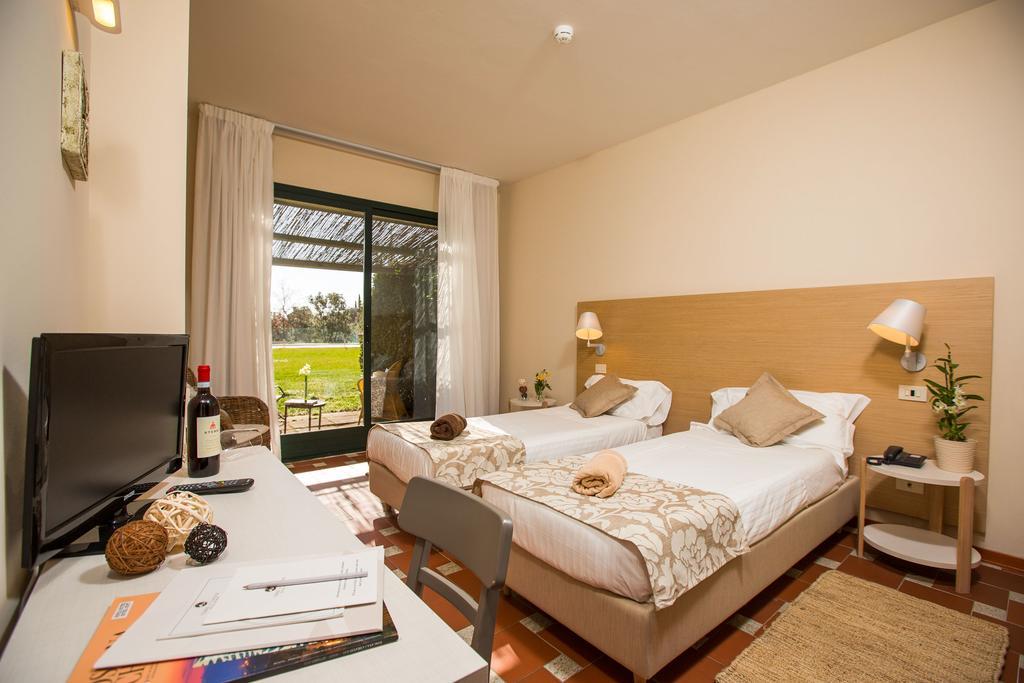 Hotel Terre Di Casole 4*