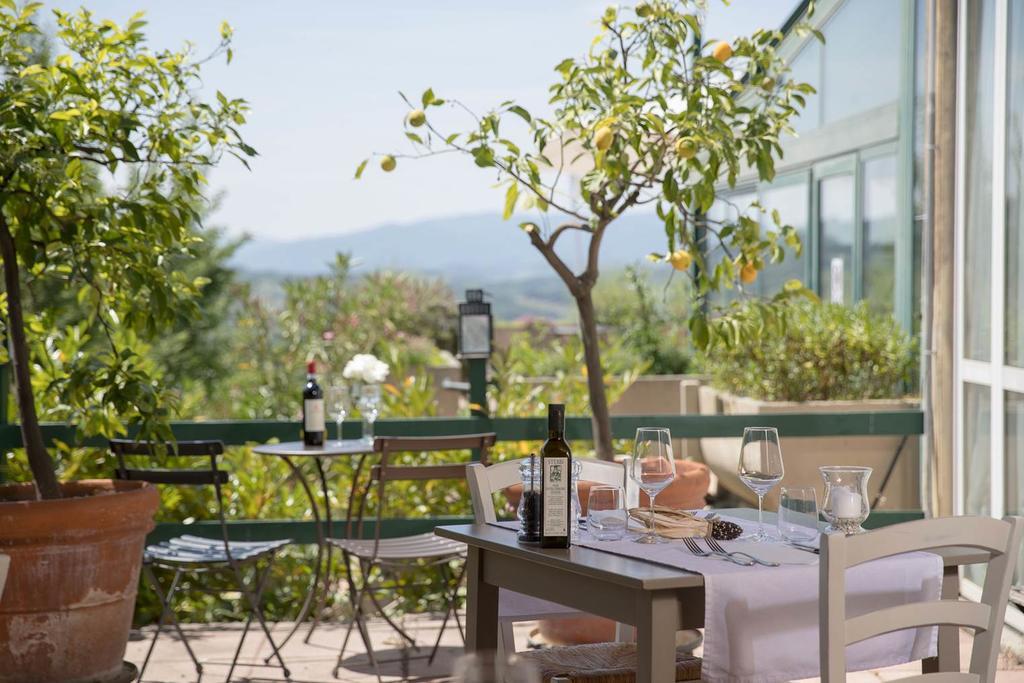Terre Di Casole Hotel 4*